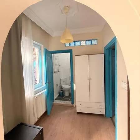 Walkabout * Istanbul